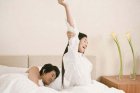 女人裸睡主义就要裸得彻底！
