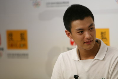 你尝试过“姐弟恋”吗？周一围：这个就不说了